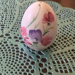 Vintage Lefton Powder Vanity Egg
